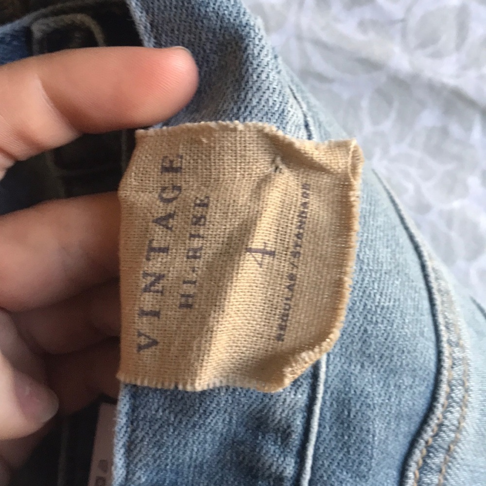 VINTAGE LIMITED EDITION Hi-Rise Jeans - Picture 6 of 8